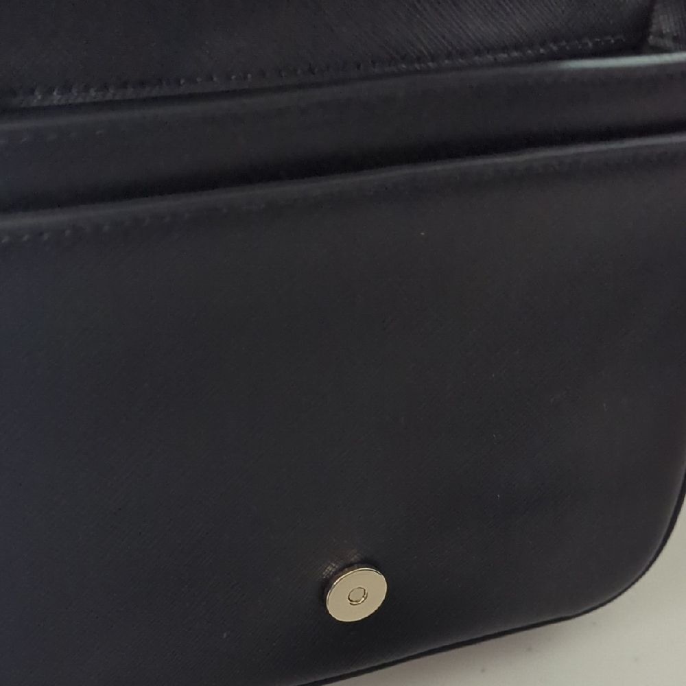 Kate Spade Black and White Crossbody Bag - Picture 5 of 7
